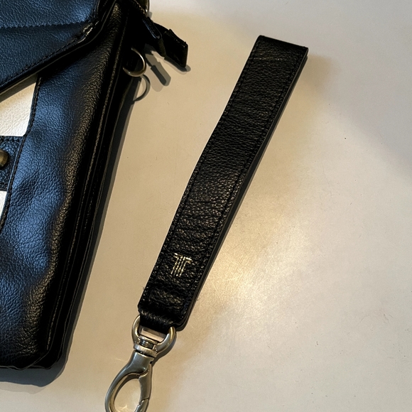 Genuine leather imported heavy quality luxurious bag - Picture 12 of 16